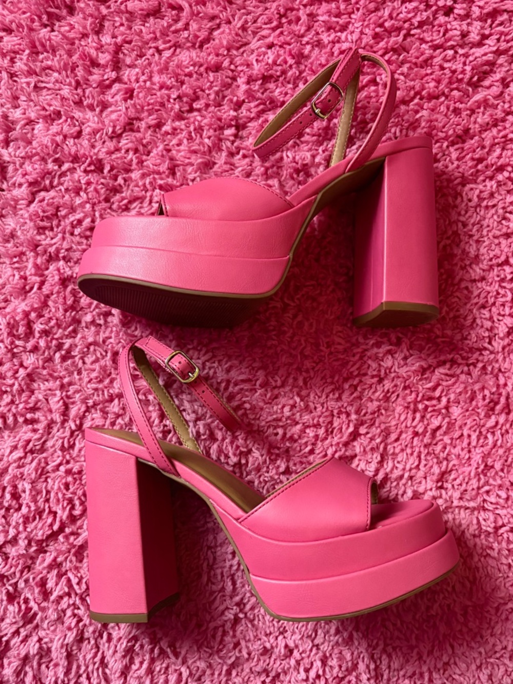 Hot Pink Platform Heels - Picture 2 of 7